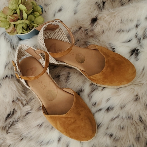 Anthropologie Shoes - 🦋Paseart Wedge Espadrilles